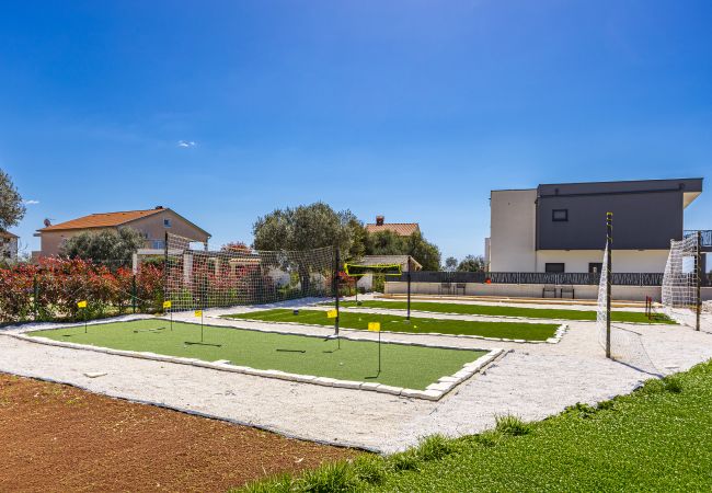 Ferienhaus in Galižana - Beheizter Pool, Sportplätze - Villa Sunshine Ferienhaus in Galižana - Beheizter Pool, Sportplätze - Villa Sunshine