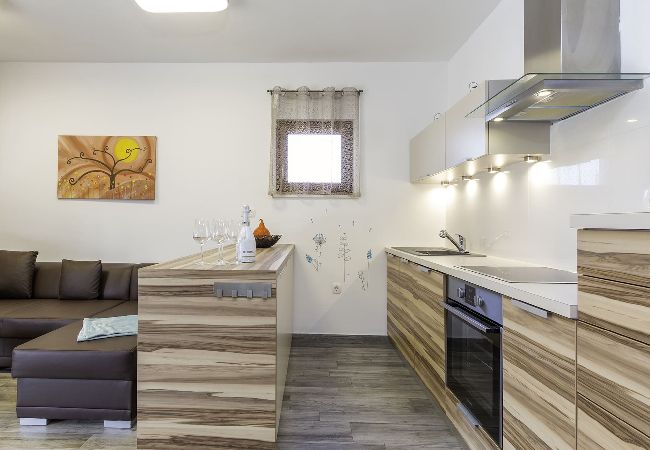 Ferienwohnung in Banjole - Kristallblaue Poolresidenz – Apartment Volme Ferienwohnung in Banjole - Kristallblaue Poolresidenz – Apartment Volme