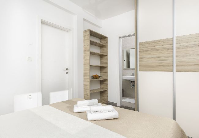 Ferienwohnung in Banjole - Kristallblaue Poolresidenz – Apartment Volme Ferienwohnung in Banjole - Kristallblaue Poolresidenz – Apartment Volme