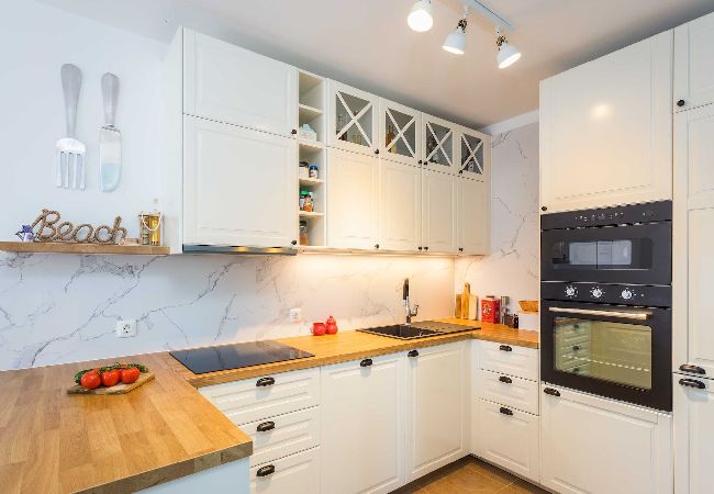 Ferienwohnung in Ližnjan - Modernes FeWo, Pool, Terrasse – Cesare 1 Ferienwohnung in Ližnjan - Modernes FeWo, Pool, Terrasse – Cesare 1