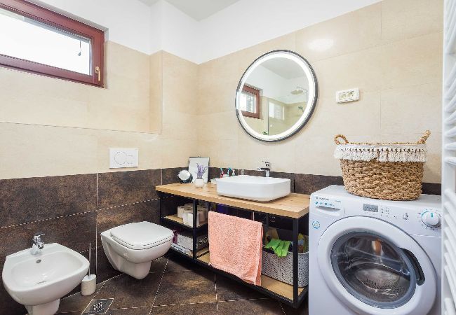 Ferienwohnung in Ližnjan - Modernes FeWo, Pool, Terrasse – Cesare 1 Ferienwohnung in Ližnjan - Modernes FeWo, Pool, Terrasse – Cesare 1