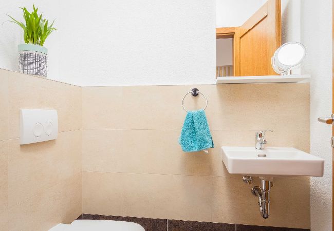 Ferienwohnung in Ližnjan - Modernes FeWo, Pool, Terrasse – Cesare 1 Ferienwohnung in Ližnjan - Modernes FeWo, Pool, Terrasse – Cesare 1