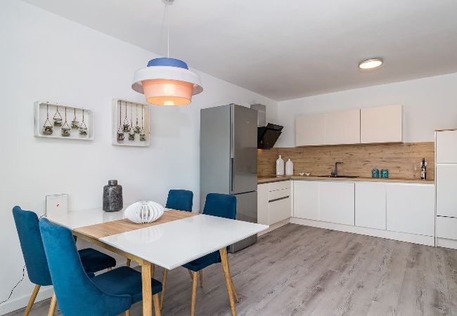 Ferienwohnung in Medulin - Pool-Apartment Sax mit Meerblick (privater Pool) Ferienwohnung in Medulin - Pool-Apartment Sax mit Meerblick (privater Pool)