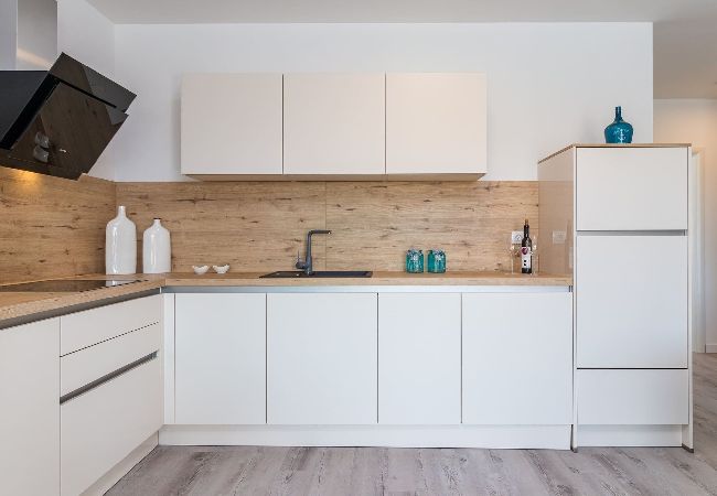 Ferienwohnung in Medulin - Pool-Apartment Sax mit Meerblick (privater Pool) Ferienwohnung in Medulin - Pool-Apartment Sax mit Meerblick (privater Pool)