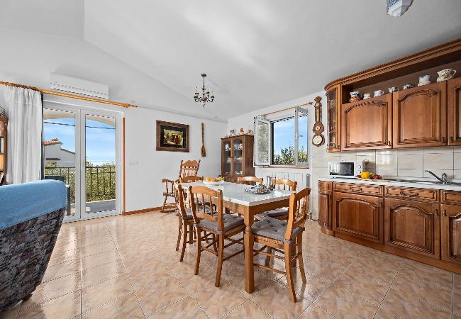 Ferienwohnung in Vodnjan - Ruhiges Familienapartment - Meerblick - Tedi Ferienwohnung in Vodnjan - Ruhiges Familienapartment - Meerblick - Tedi