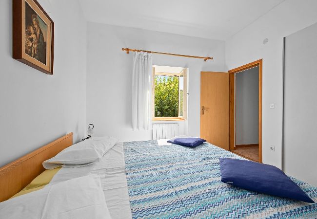 Ferienwohnung in Vodnjan - Ruhiges Familienapartment - Meerblick - Tedi Ferienwohnung in Vodnjan - Ruhiges Familienapartment - Meerblick - Tedi