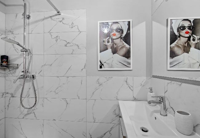 Ferienwohnung in Rabac - Lady M Gold – Balkon und Meerblick Ferienwohnung in Rabac - Lady M Gold – Balkon und Meerblick