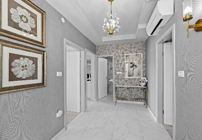 Ferienwohnung in Rabac - Lady M Gold – Balkon und Meerblick Ferienwohnung in Rabac - Lady M Gold – Balkon und Meerblick