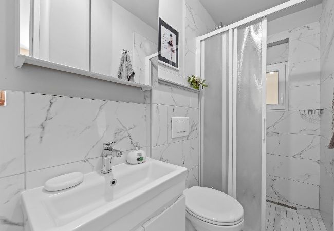 Ferienwohnung in Rabac - Lady M Gold – Balkon und Meerblick Ferienwohnung in Rabac - Lady M Gold – Balkon und Meerblick