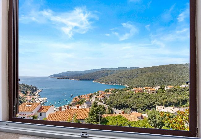Ferienwohnung in Rabac - Lady M Gold – Balkon und Meerblick Ferienwohnung in Rabac - Lady M Gold – Balkon und Meerblick