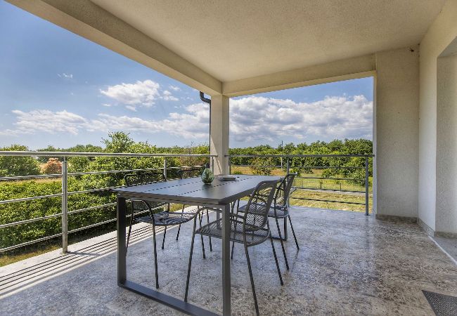 Ferienwohnung in Ripenda Verbanci - Pool mit schöne Blick auf die Natur – FeWo Mirna Ferienwohnung in Ripenda Verbanci - Pool mit schöne Blick auf die Natur – FeWo Mirna