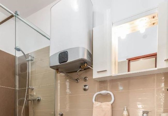 Studio in Valbandon - Entspannendes Studio mit Terrasse – Kajfes A3 Studio in Valbandon - Entspannendes Studio mit Terrasse – Kajfes A3