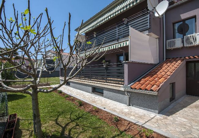 Studio in Valbandon - Entspannendes Studio mit Terrasse – Kajfes A3 Studio in Valbandon - Entspannendes Studio mit Terrasse – Kajfes A3