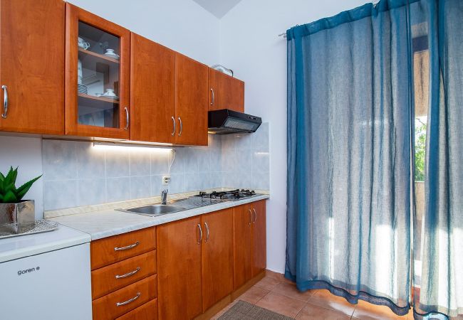 Ferienwohnung in Fažana - 50 Shades of Blue - Blumen C Ferienwohnung in Fažana - 50 Shades of Blue - Blumen C