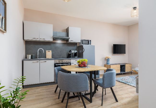 Ferienwohnung in Fažana - Marceta Apartment 1 - Pool und großer Garten Ferienwohnung in Fažana - Marceta Apartment 1 - Pool und großer Garten