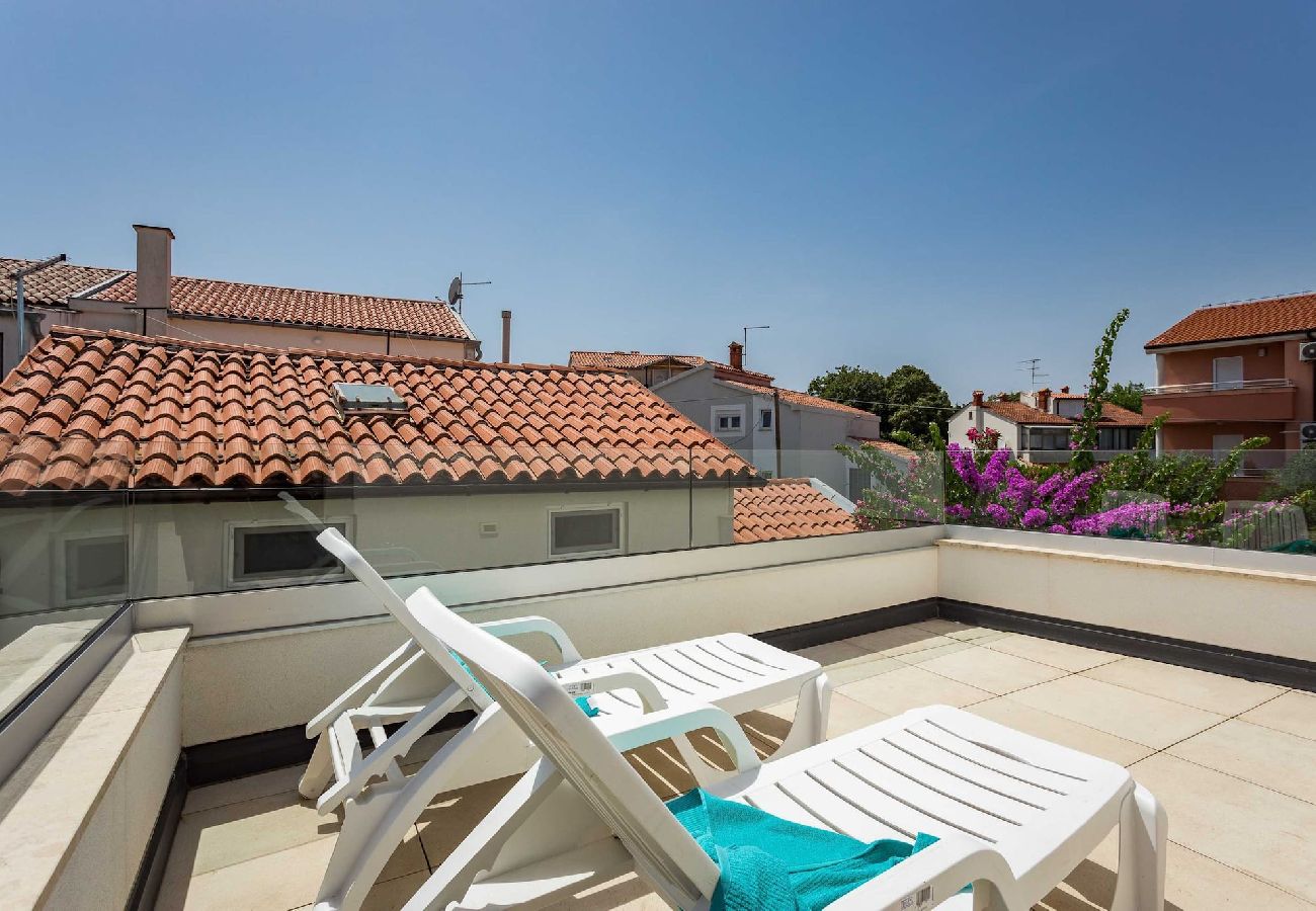 Villa in Premantura - Villa Olala – Herrlicher Meerblick und Pool