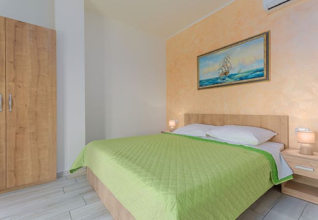 Villa in Koromacno - Santa Lucia – Villa mit privatem Pool und Meerblick Villa in Koromacno - Santa Lucia – Villa mit privatem Pool und Meerblick