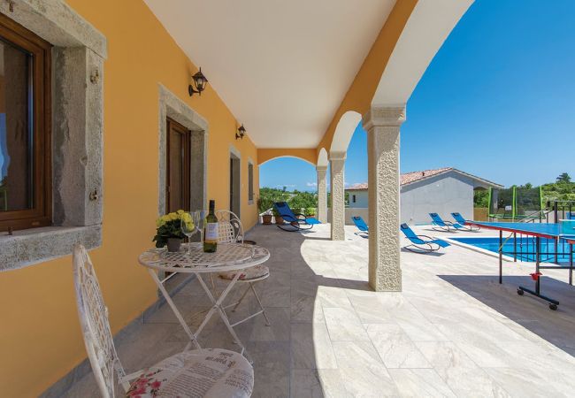 Villa in Koromacno - Santa Lucia – Villa mit privatem Pool und Meerblick Villa in Koromacno - Santa Lucia – Villa mit privatem Pool und Meerblick