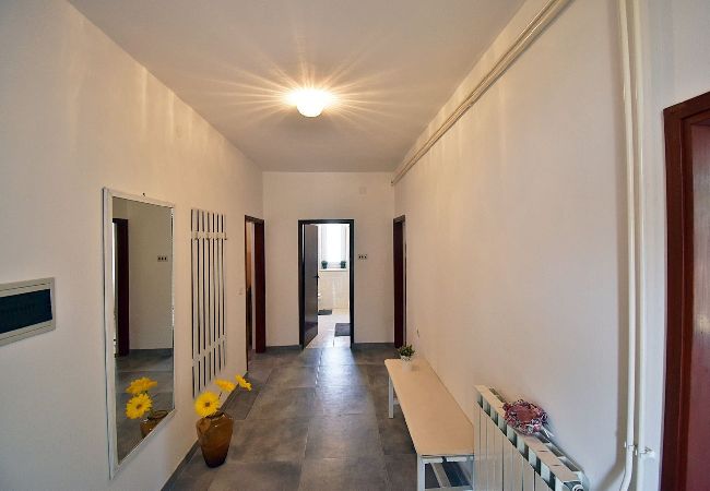 Ferienwohnung in Fažana - Schönes Apartment mit einem Schlafzimmer - Flowers A Ferienwohnung in Fažana - Schönes Apartment mit einem Schlafzimmer - Flowers A