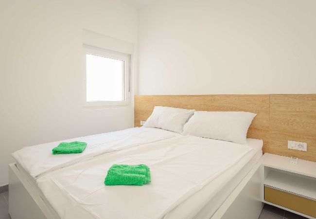 Ferienwohnung in Premantura - Villa Frida - Apartment Olive mit Terasse Ferienwohnung in Premantura - Villa Frida - Apartment Olive mit Terasse