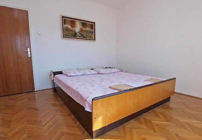 Ferienwohnung in Pula - Gortan-Bucht – 100 m vom Strand – Mare A1 Ferienwohnung in Pula - Gortan-Bucht – 100 m vom Strand – Mare A1