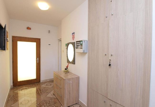 Ferienwohnung in Pula - Gortan-Bucht – 100 m vom Strand – Mare A1 Ferienwohnung in Pula - Gortan-Bucht – 100 m vom Strand – Mare A1