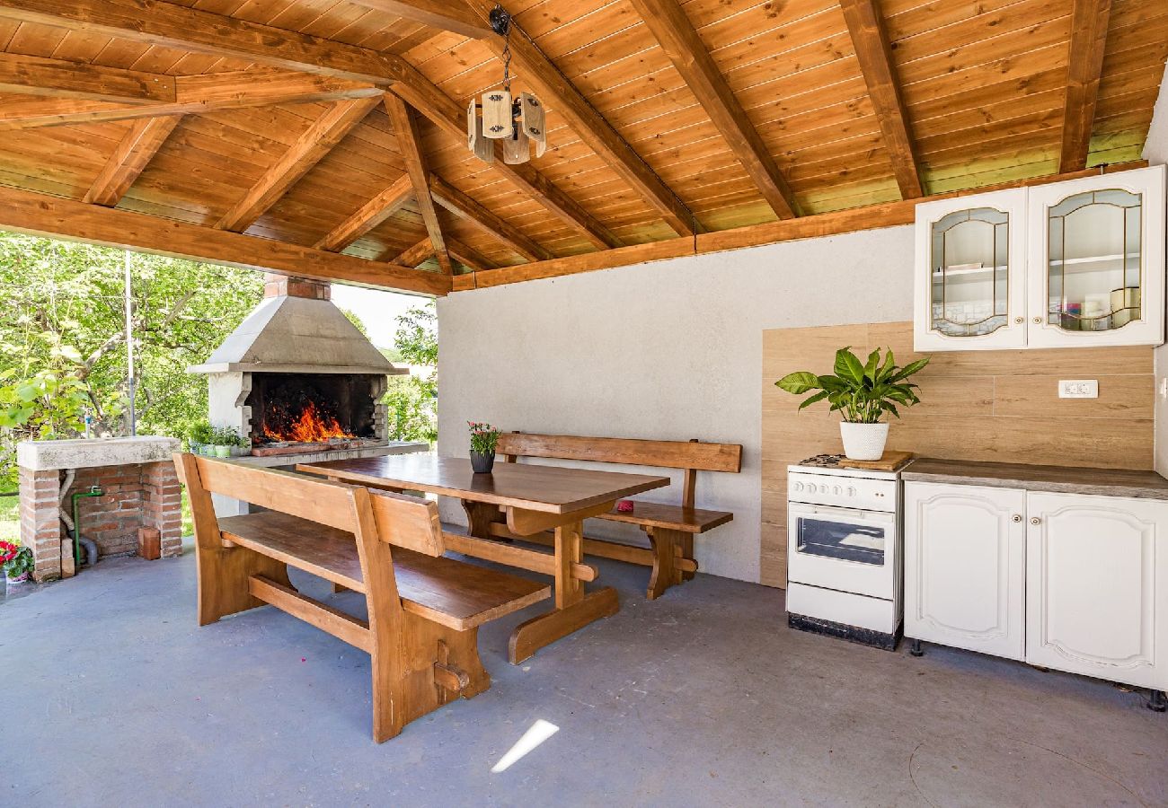 Villa in Nedešcina - Steinjuwel - Villa Katarina mit privatem Pool