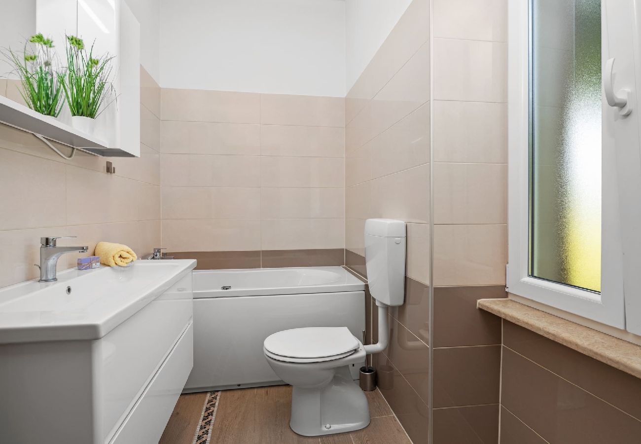 Villa in Nedešcina - Steinjuwel - Villa Katarina mit privatem Pool