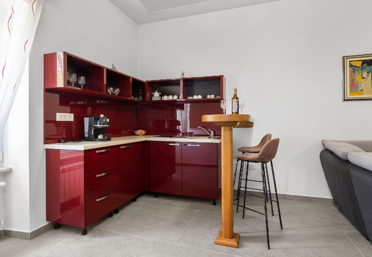 Villa in Nedešcina - Steinjuwel - Villa Katarina mit privatem Pool