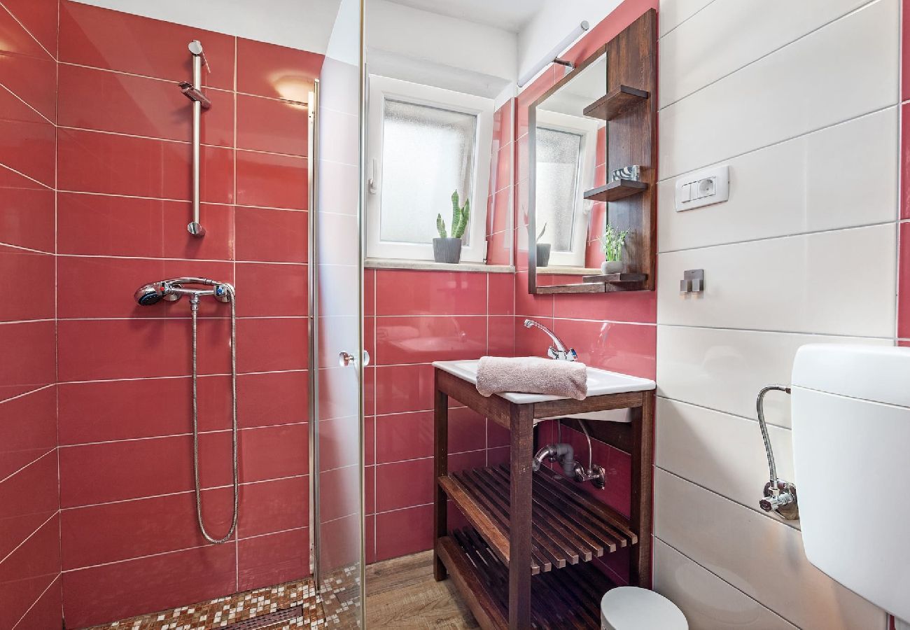 Villa in Nedešcina - Steinjuwel - Villa Katarina mit privatem Pool