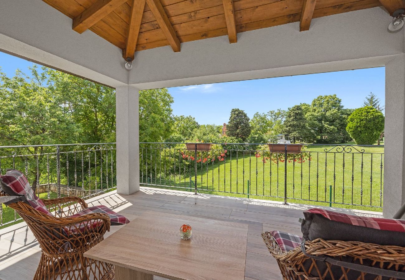 Villa in Nedešcina - Steinjuwel - Villa Katarina mit privatem Pool