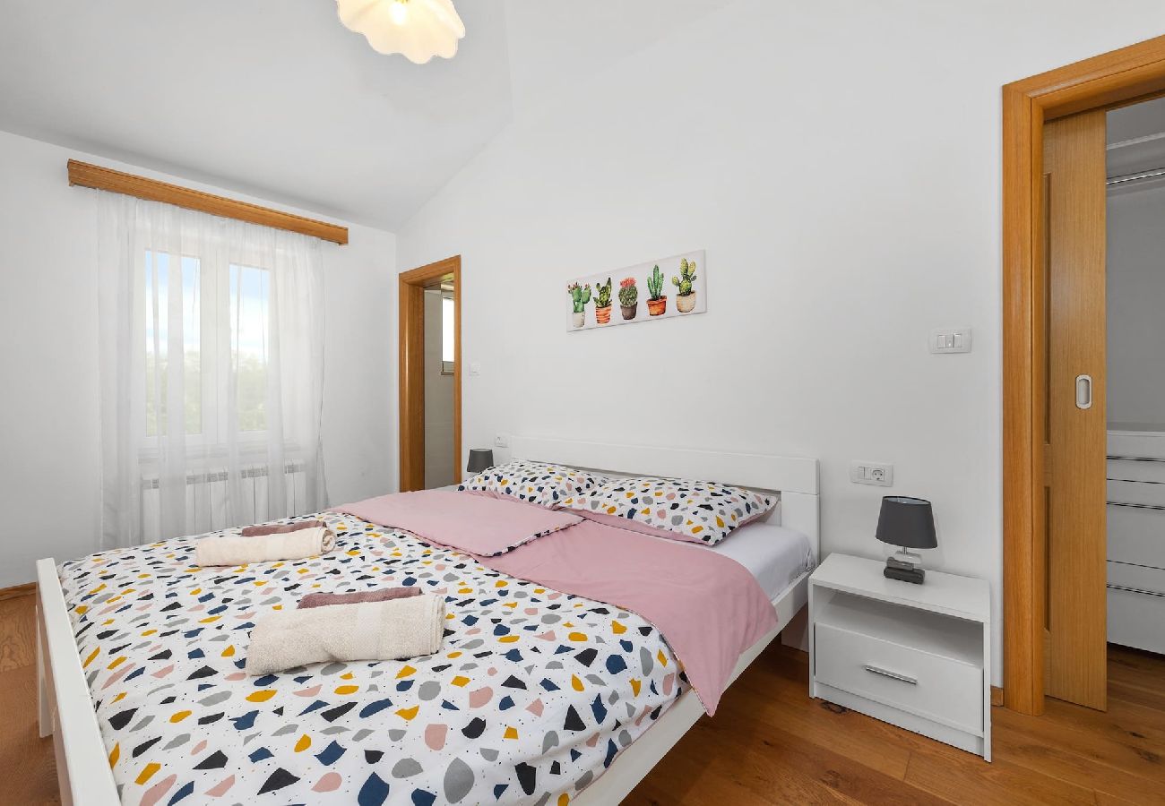 Villa in Nedešcina - Steinjuwel - Villa Katarina mit privatem Pool