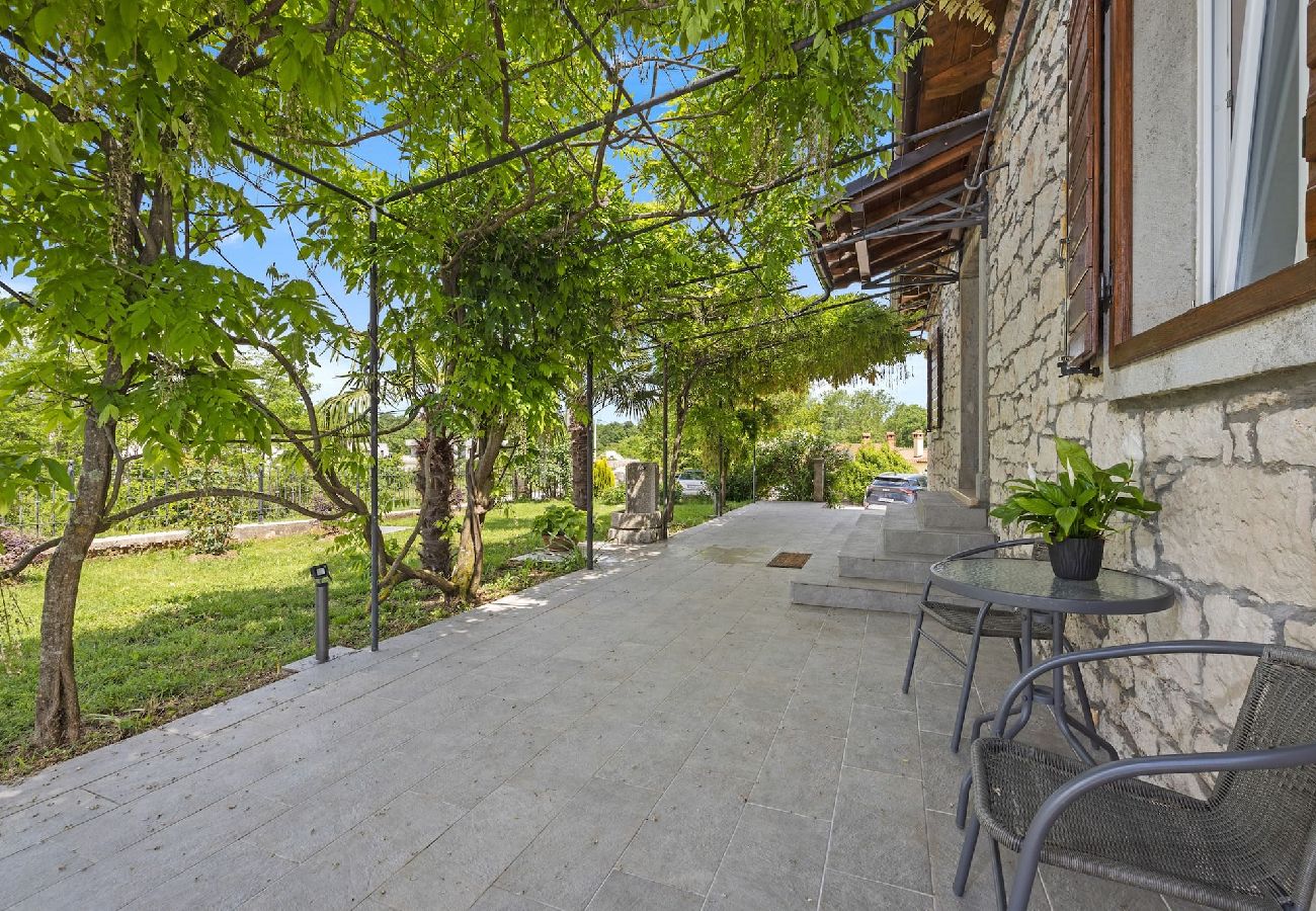 Villa in Nedešcina - Steinjuwel - Villa Katarina mit privatem Pool