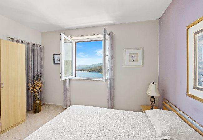 Ferienwohnung in Rabac - Lady M White – Balkon und Meerblick Ferienwohnung in Rabac - Lady M White – Balkon und Meerblick