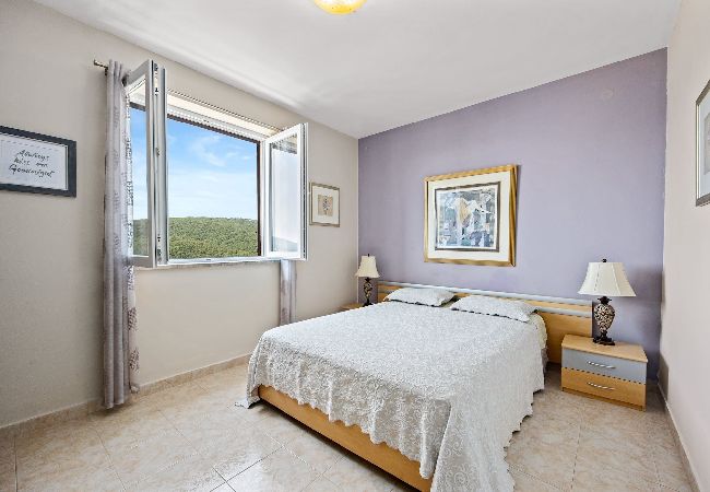 Ferienwohnung in Rabac - Lady M White – Balkon und Meerblick Ferienwohnung in Rabac - Lady M White – Balkon und Meerblick