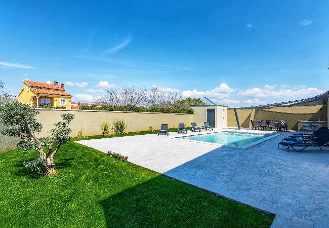 Villa in Vodnjan - Villa Ulysses - Pool, Whirlpool und Sauna Villa in Vodnjan - Villa Ulysses - Pool, Whirlpool und Sauna