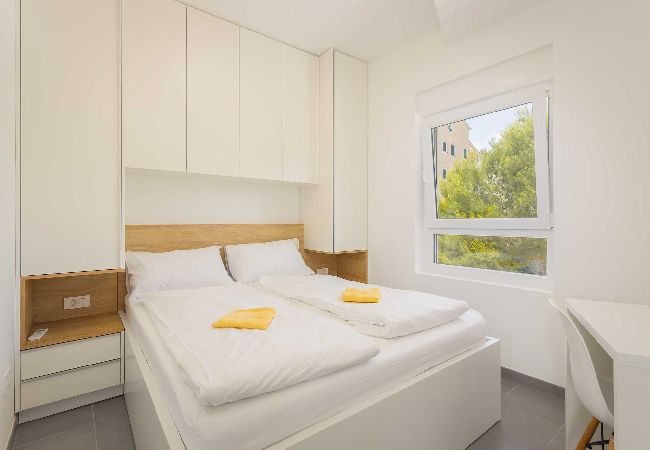 Ferienwohnung in Premantura - Villa Frida - Apartment Laurel mit Balkon Ferienwohnung in Premantura - Villa Frida - Apartment Laurel mit Balkon