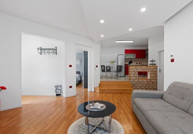 Ferienwohnung in Vintijan - Villa Vintiana – Pool, 2 Schlafzimmer Ferienwohnung in Vintijan - Villa Vintiana – Pool, 2 Schlafzimmer