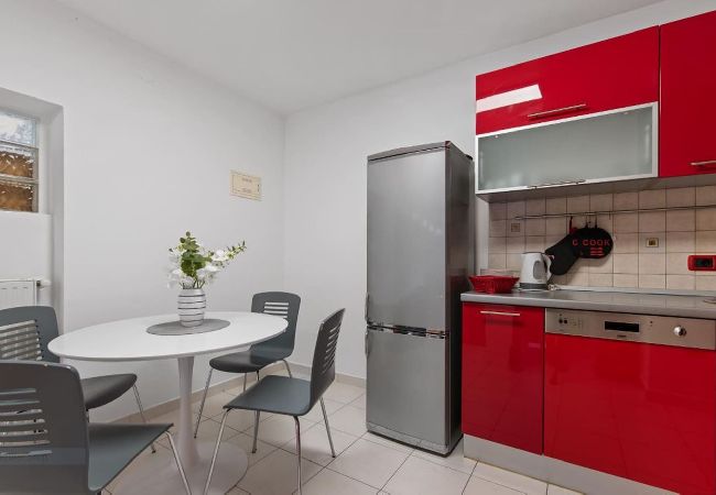 Ferienwohnung in Vintijan - Villa Vintiana – Pool, 2 Schlafzimmer Ferienwohnung in Vintijan - Villa Vintiana – Pool, 2 Schlafzimmer