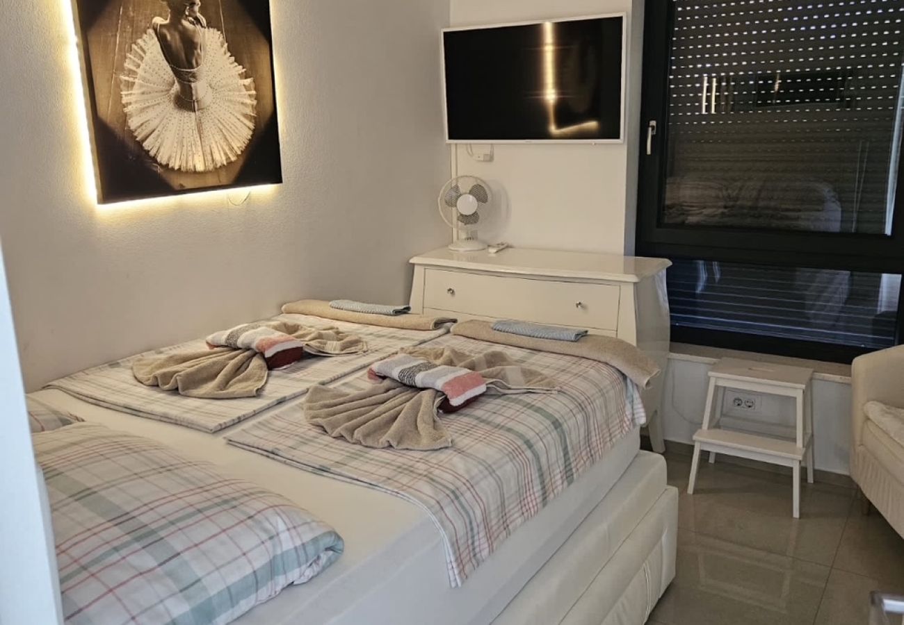 Ferienwohnung in Medulin - Medulin Beach Apartment mit Meerblick