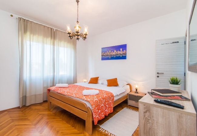 Ferienwohnung in Medulin - Villa Amalija-Apartment Amy mit Meerblick Ferienwohnung in Medulin - Villa Amalija-Apartment Amy mit Meerblick