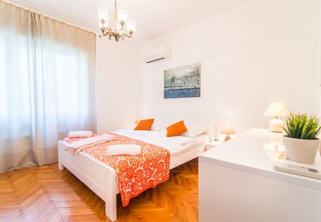 Ferienwohnung in Medulin - Villa Amalija-Apartment Amy mit Meerblick Ferienwohnung in Medulin - Villa Amalija-Apartment Amy mit Meerblick