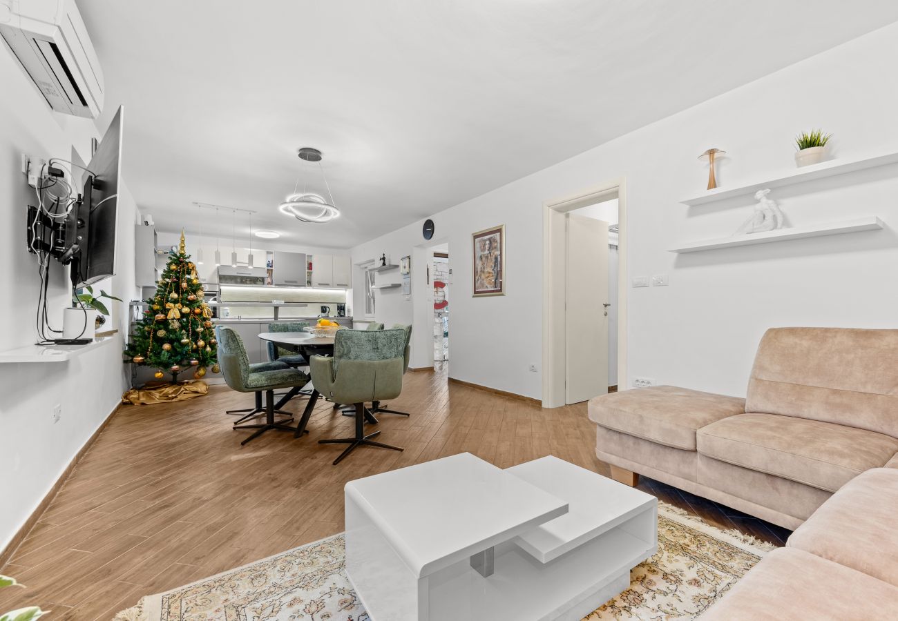 Ferienwohnung in Medulin - Villa Amalija-Apartment Amy mit Meerblick