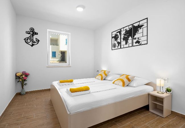 Ferienwohnung in Cres - Ferienwohnung Klara Ferienwohnung in Cres - Ferienwohnung Klara