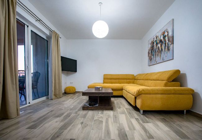 Ferienwohnung in Supetarska Draga - Villa Gulli - Apartment Gold mit Privatstrand Ferienwohnung in Supetarska Draga - Villa Gulli - Apartment Gold mit Privatstrand