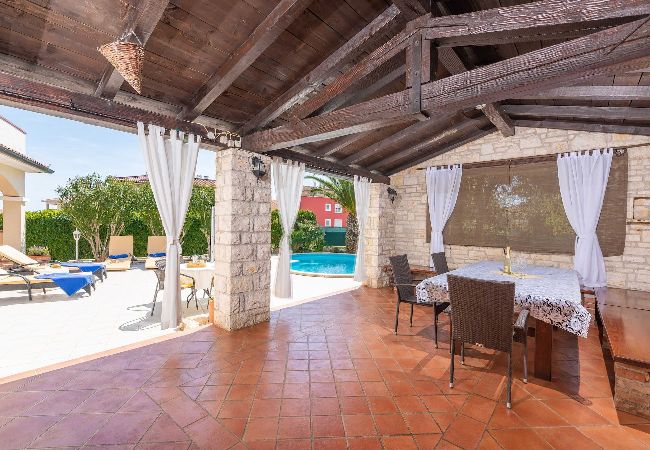 Villa in Premantura - Villa Beauty mit privatem Pool Villa in Premantura - Villa Beauty mit privatem Pool