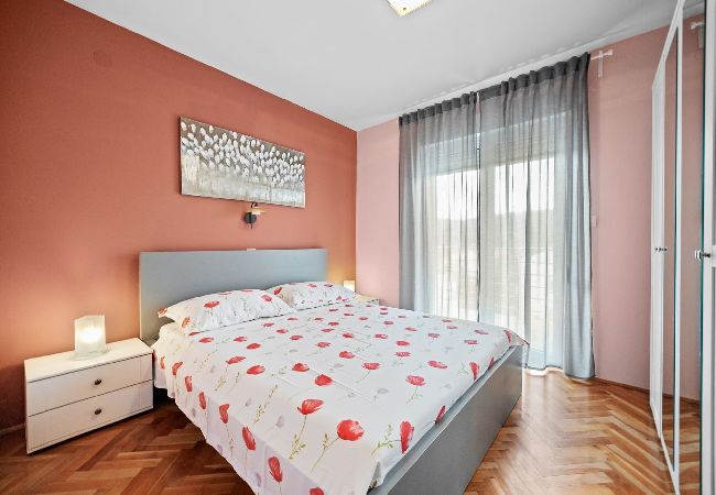 Ferienwohnung in Kampor - Familien FeWo Lavanda (Neda) – Meerblick, Insel Rab Ferienwohnung in Kampor - Familien FeWo Lavanda (Neda) – Meerblick, Insel Rab