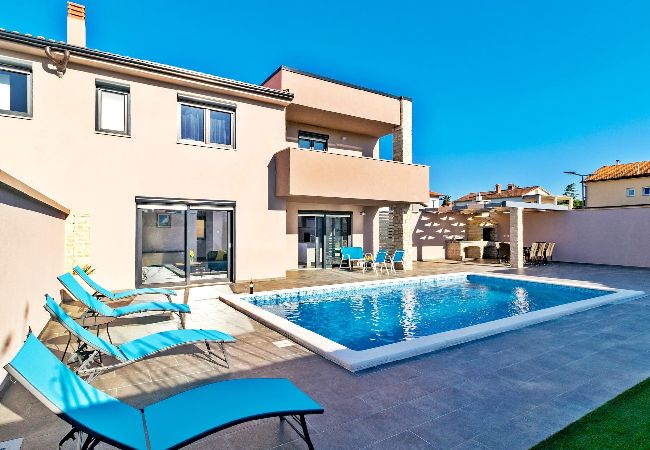 Villa in Pula - Entspannende Villa Philippo mit privatem Pool Villa in Pula - Entspannende Villa Philippo mit privatem Pool