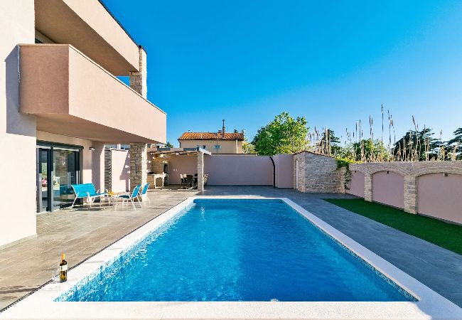 Villa in Pula - Entspannende Villa Philippo mit privatem Pool Villa in Pula - Entspannende Villa Philippo mit privatem Pool