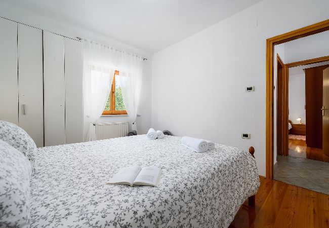 Ferienwohnung in Markoci - Ihr Urlaub in der Natur mit privatem Pool - Lara Ferienwohnung in Markoci - Ihr Urlaub in der Natur mit privatem Pool - Lara